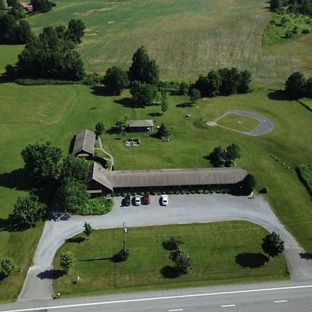 The Meadowlark Inn East Springfield 외부 사진