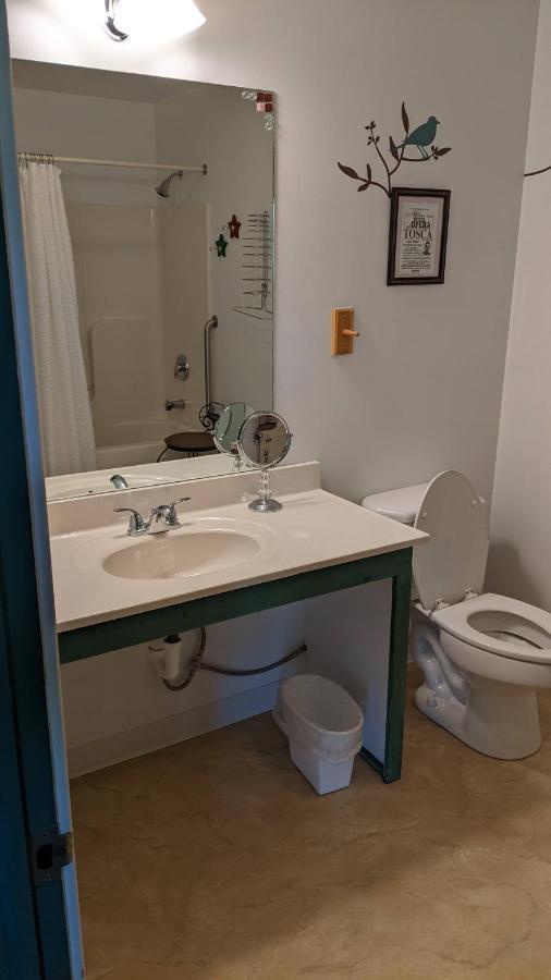 The Meadowlark Inn East Springfield 외부 사진